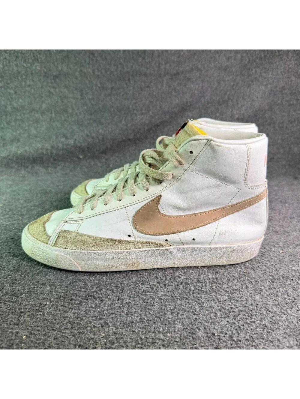 Nike blazer mid